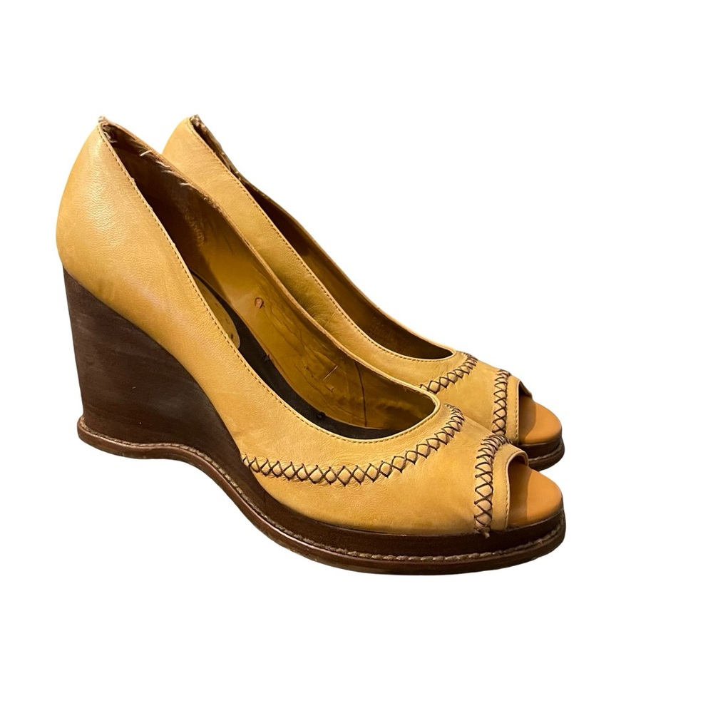 Gianni Bini Yellow and Brown Peep-Toe Wedges